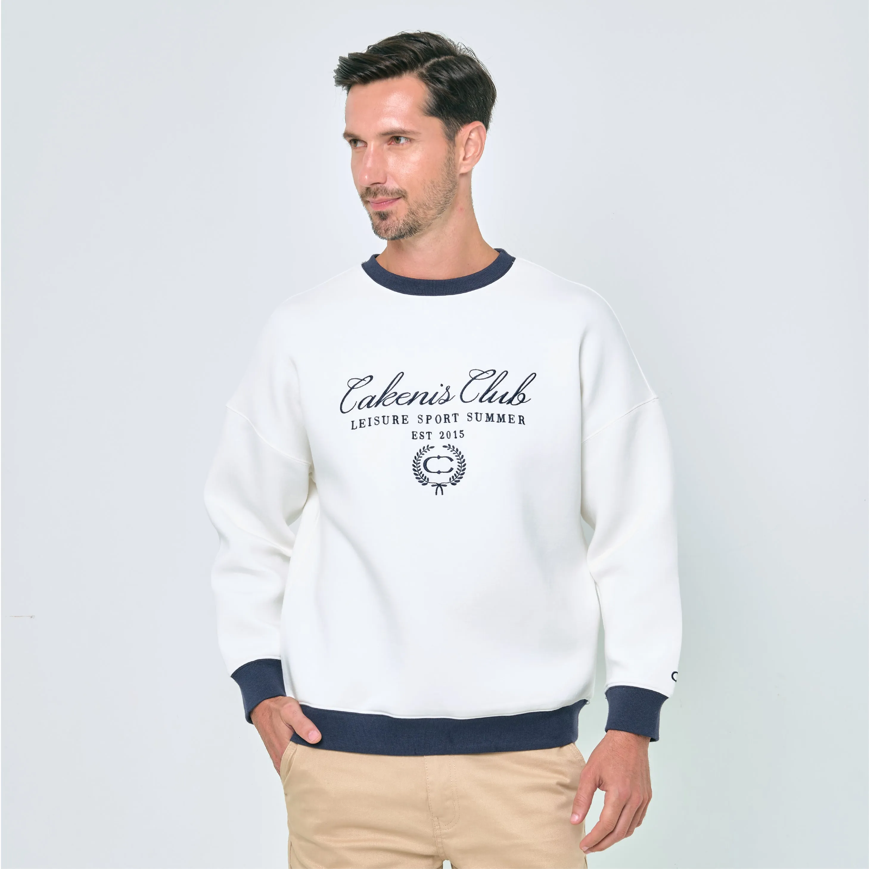 CAKENIS CLUB CLUBHOUSE UNISEX JUMPER IN WHITE