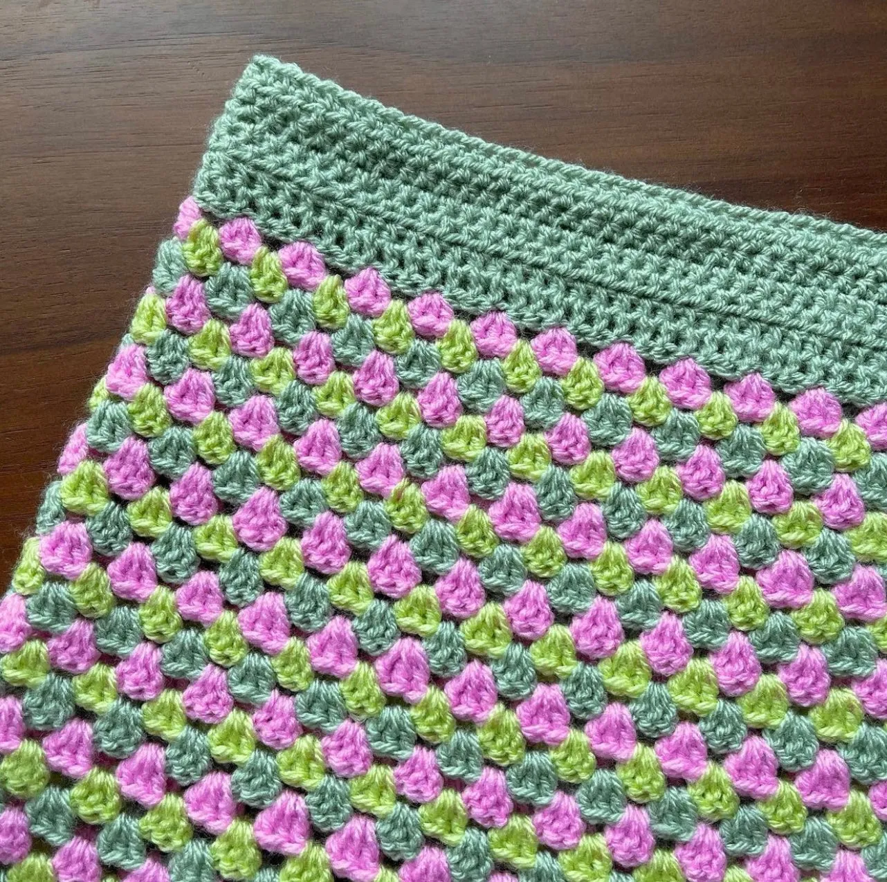 Handmade retro crochet mini skirt in pink and green