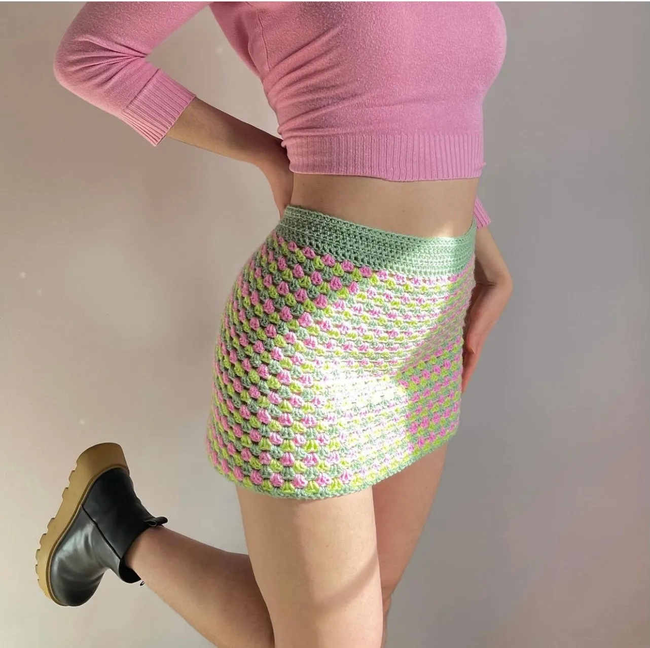 Handmade retro crochet mini skirt in pink and green