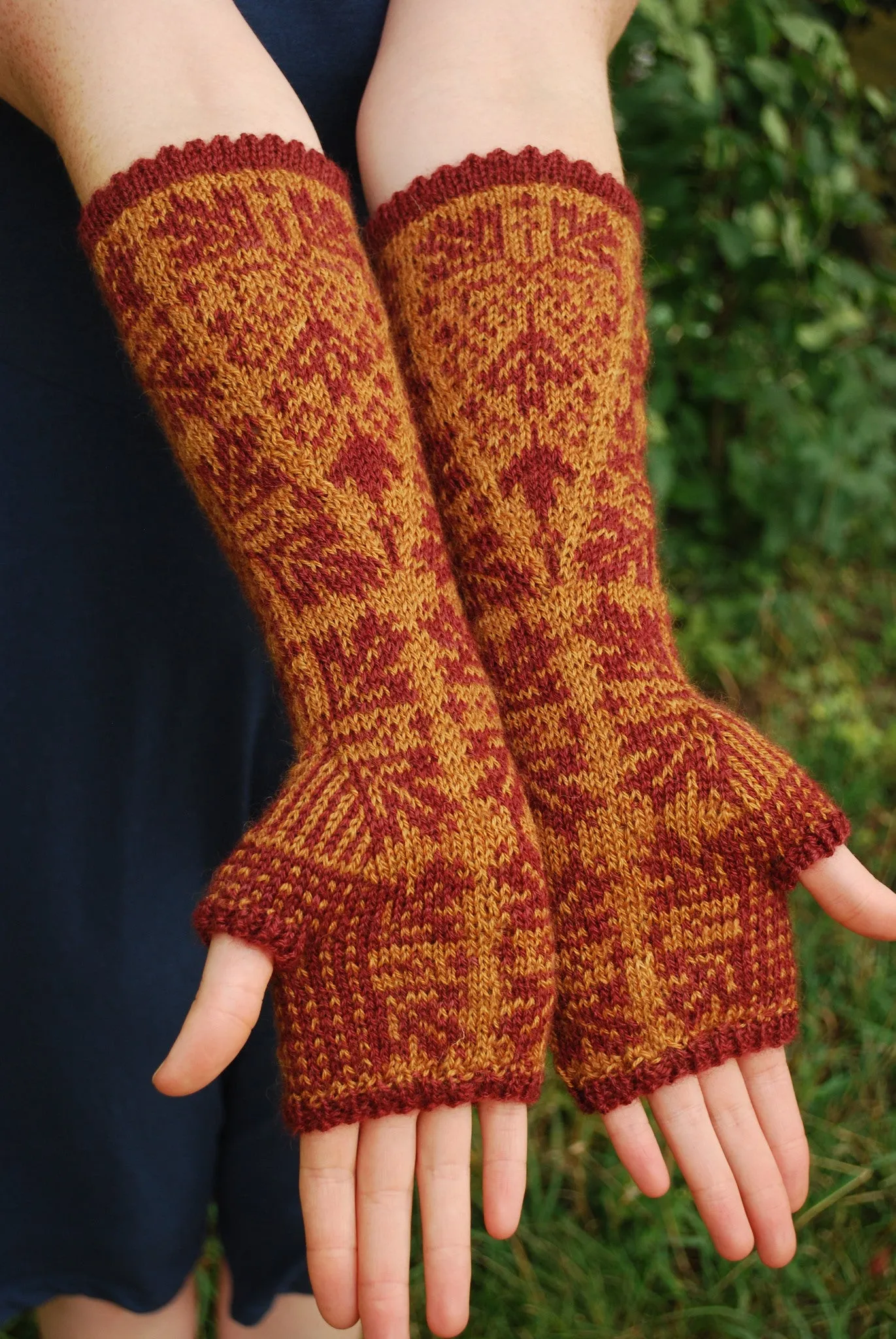 Maple Fall Fingerless Gloves Knitting Pattern (PDF) by Phibersmith Designs